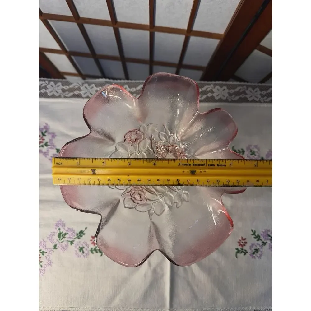Unmarked beautiful vintage